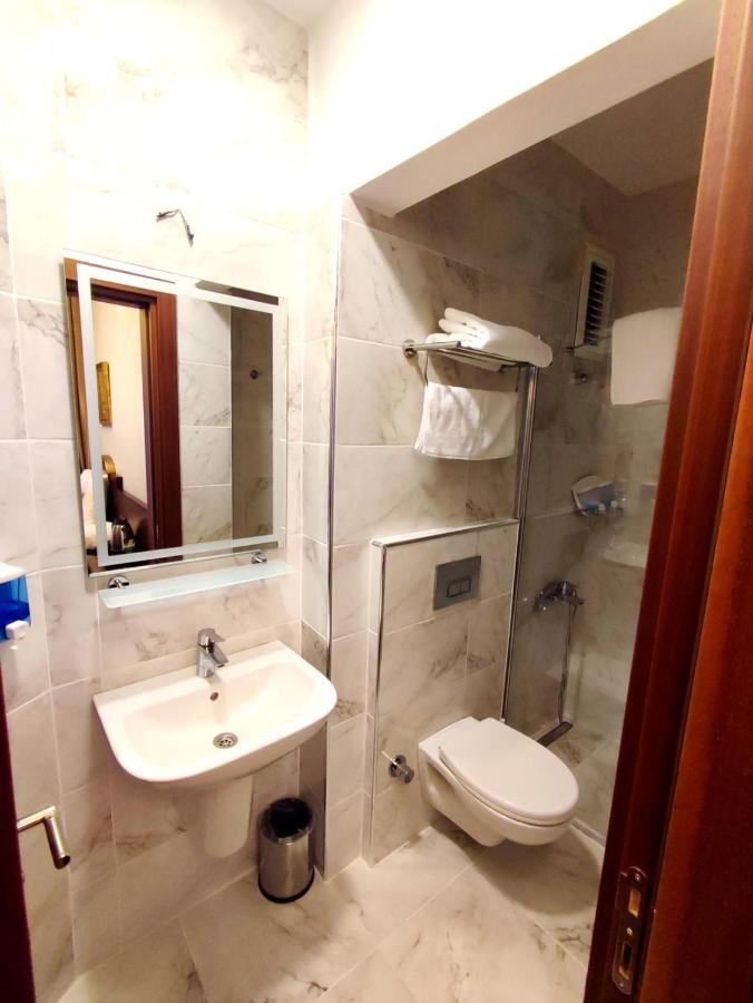 Hotel Euro Diamond อิสตันบูล ภายนอก รูปภาพ